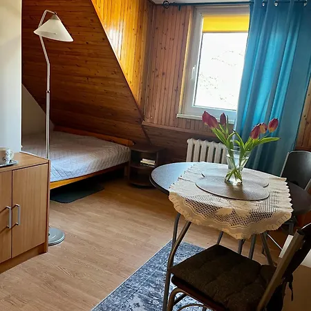 Cecylia Wynajem Pokoi 3* Mrzeżyno