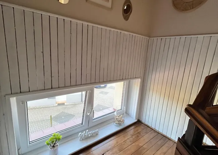 Cecylia Wynajem Pokoi 3* Mrzeżyno