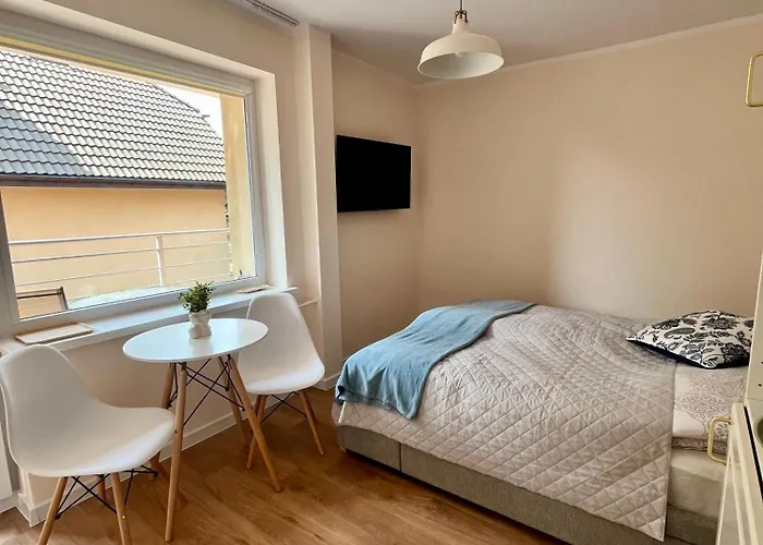 Cecylia Wynajem Pokoi Pensión