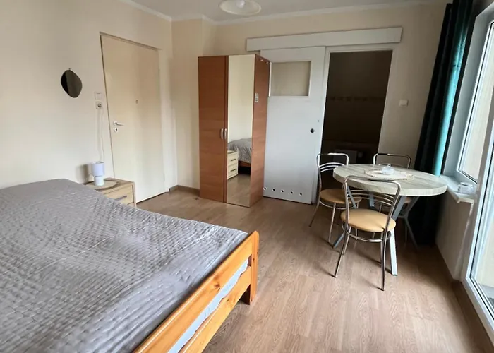 Cecylia Wynajem Pokoi 3*