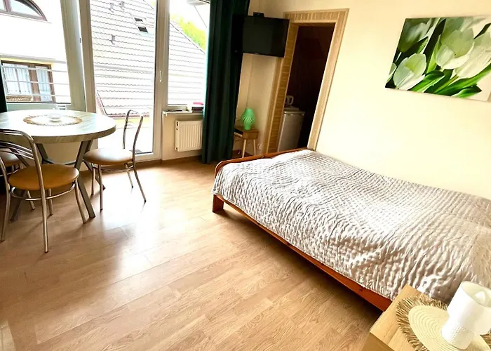 Cecylia Wynajem Pokoi 3* Mrzeżyno