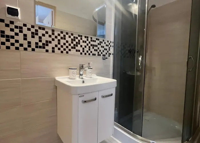 Cecylia Wynajem Pokoi Pensión Mrzeżyno